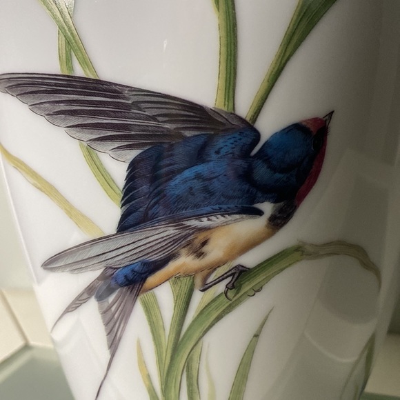 Franklin Porcelain The Meadowland Bird Vase by Basil Ede Limited Edition 1980 - Picture 13 of 15